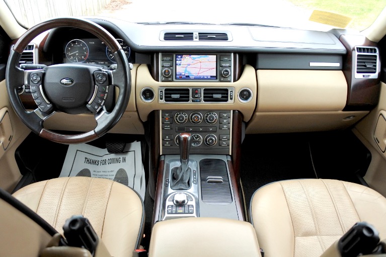 Used 2011 Land Rover Range Rover HSE LUX Used 2011 Land Rover Range Rover HSE LUX for sale at Metro West Motorcars LLC in Shrewsbury MA 9