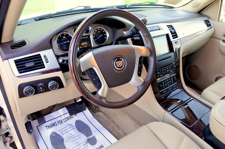 Used 2009 Cadillac Escalade Hybrid 4WD Used 2009 Cadillac Escalade Hybrid 4WD for sale at Metro West Motorcars LLC in Shrewsbury MA 12