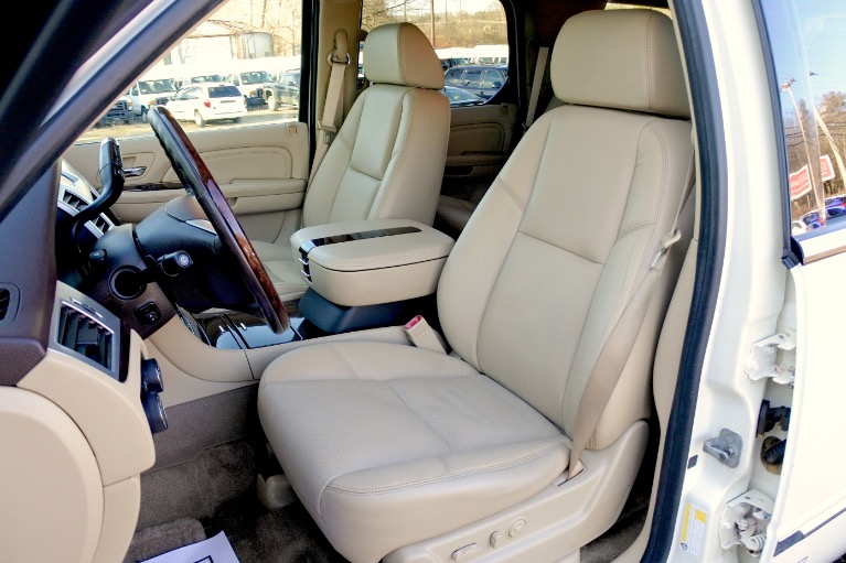 Used 2009 Cadillac Escalade Hybrid 4WD Used 2009 Cadillac Escalade Hybrid 4WD for sale at Metro West Motorcars LLC in Shrewsbury MA 13