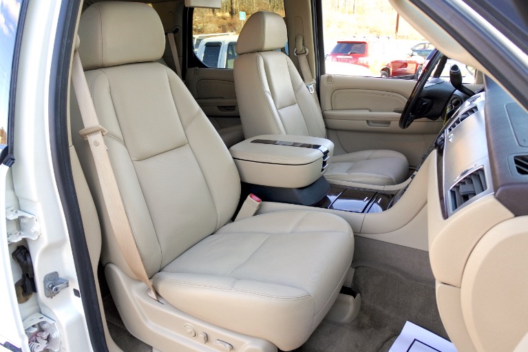 Used 2009 Cadillac Escalade Hybrid 4WD Used 2009 Cadillac Escalade Hybrid 4WD for sale at Metro West Motorcars LLC in Shrewsbury MA 22