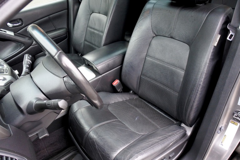 Used 2011 Nissan Murano SL AWD Used 2011 Nissan Murano SL AWD for sale at Metro West Motorcars LLC in Shrewsbury MA 14