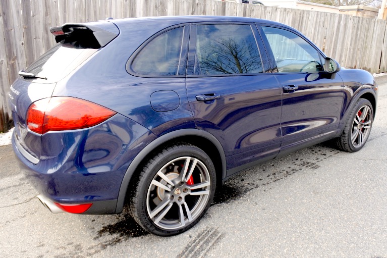 Used 2012 Porsche Cayenne Turbo AWD Used 2012 Porsche Cayenne Turbo AWD for sale at Metro West Motorcars LLC in Shrewsbury MA 5