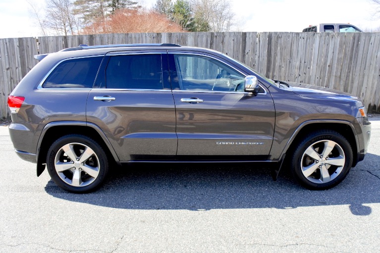 Used 2014 Jeep Grand Cherokee Overland 4WD Used 2014 Jeep Grand Cherokee Overland 4WD for sale  at Metro West Motorcars LLC in Shrewsbury MA 6