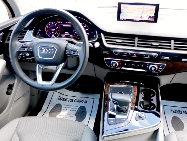 Used 2017 Audi Q7 3.0 TFSI Prestige Quattro Used 2017 Audi Q7 3.0 TFSI Prestige Quattro for sale at Metro West Motorcars LLC in Shrewsbury MA 10