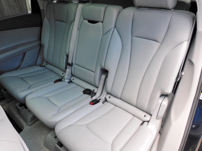 Used 2017 Audi Q7 3.0 TFSI Prestige Quattro Used 2017 Audi Q7 3.0 TFSI Prestige Quattro for sale at Metro West Motorcars LLC in Shrewsbury MA 16