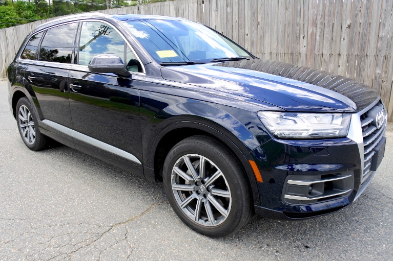 Used 2017 Audi Q7 3.0 TFSI Prestige Quattro Used 2017 Audi Q7 3.0 TFSI Prestige Quattro for sale at Metro West Motorcars LLC in Shrewsbury MA 7