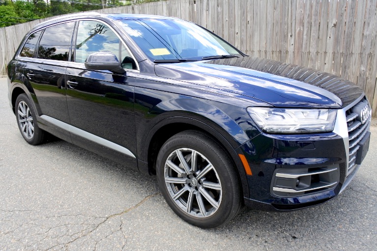 Used 2017 Audi Q7 3.0 TFSI Prestige Quattro Used 2017 Audi Q7 3.0 TFSI Prestige Quattro for sale  at Metro West Motorcars LLC in Shrewsbury MA 7