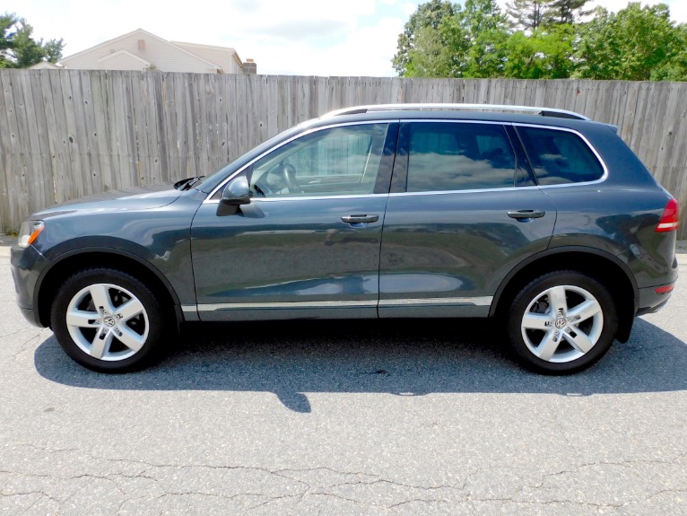 Used 2011 Volkswagen Touareg VR6 Sport Used 2011 Volkswagen Touareg VR6 Sport for sale  at Metro West Motorcars LLC in Shrewsbury MA 2