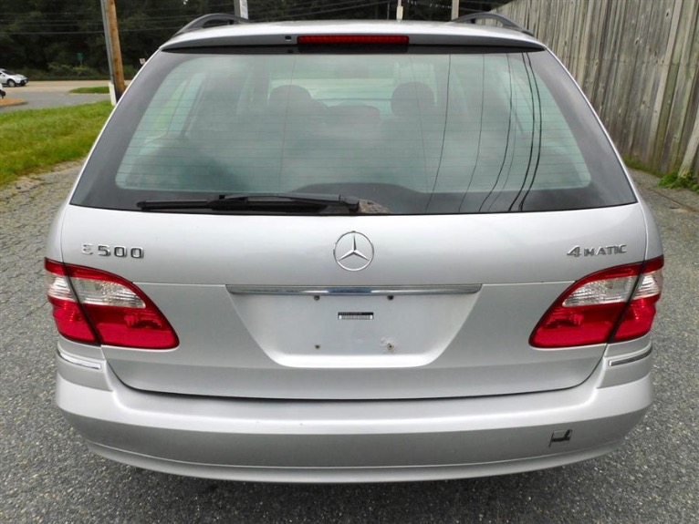 Used 2006 Mercedes-Benz E-class E500 4MATIC Wagon Used 2006 Mercedes-Benz E-class E500 4MATIC Wagon for sale  at Metro West Motorcars LLC in Shrewsbury MA 4