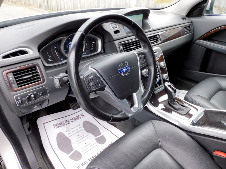 Used 2015 Volvo Xc70 2015.5 Wagon T6 AWD Used 2015 Volvo Xc70 2015.5 Wagon T6 AWD for sale at Metro West Motorcars LLC in Shrewsbury MA 13