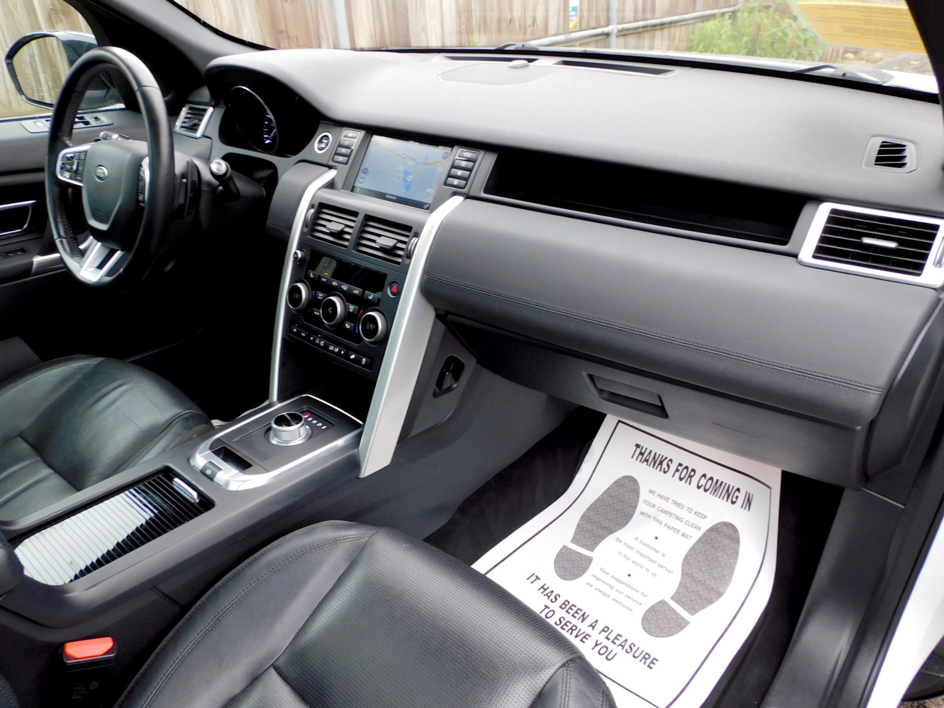 2015 Land Rover Discovery Sport HSE photo 20