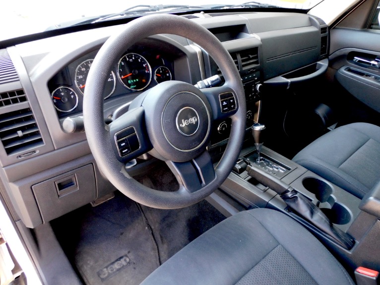 Used 2011 Jeep Liberty 4WD 4dr Sport Used 2011 Jeep Liberty 4WD 4dr Sport for sale at Metro West Motorcars LLC in Shrewsbury MA 13