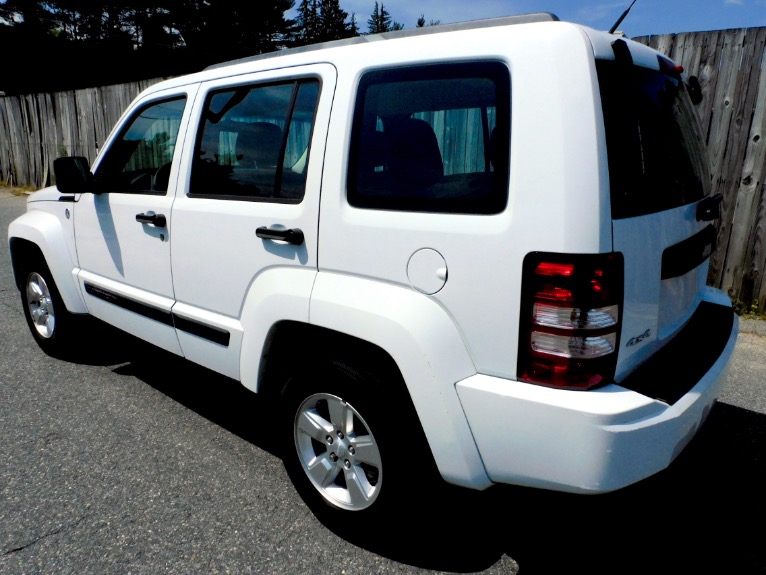 Used 2011 Jeep Liberty 4WD 4dr Sport Used 2011 Jeep Liberty 4WD 4dr Sport for sale at Metro West Motorcars LLC in Shrewsbury MA 3