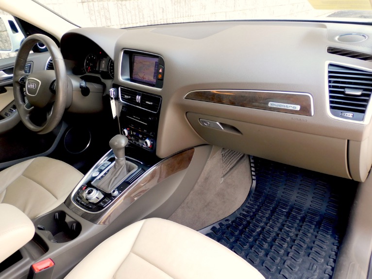 Used 2014 Audi Q5 Quattro 3.0T Premium Plus Used 2014 Audi Q5 Quattro 3.0T Premium Plus for sale at Metro West Motorcars LLC in Shrewsbury MA 20