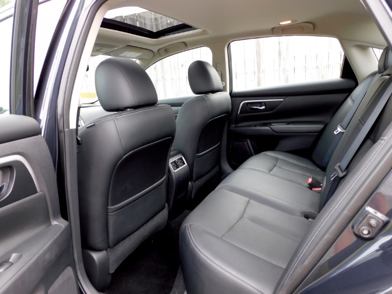 Used 2017 Nissan Altima 2.5 SL Sedan Used 2017 Nissan Altima 2.5 SL Sedan for sale at Metro West Motorcars LLC in Shrewsbury MA 15