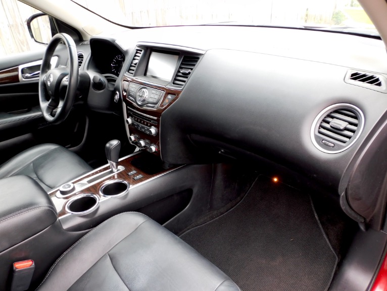 Used 2014 Nissan Pathfinder SL 4WD Used 2014 Nissan Pathfinder SL 4WD for sale at Metro West Motorcars LLC in Shrewsbury MA 23