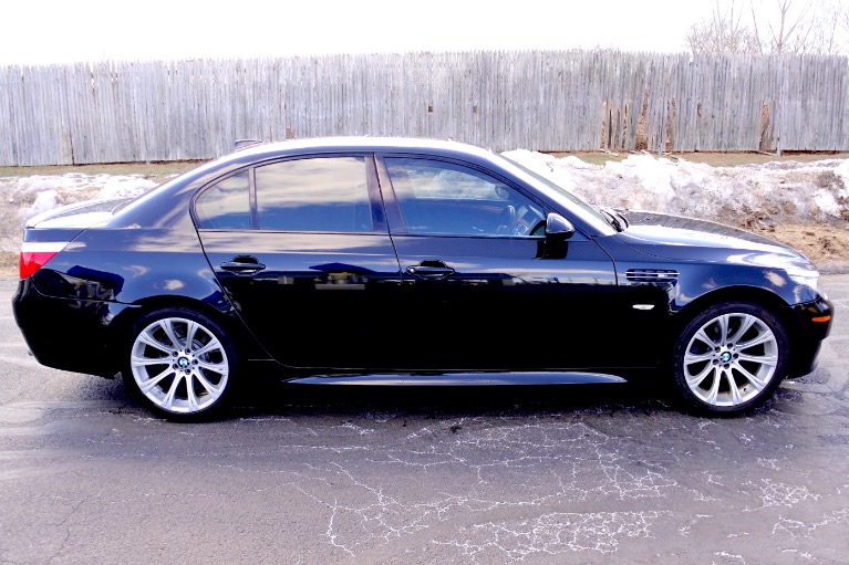 Used 2010 BMW M5 4dr Sdn Used 2010 BMW M5 4dr Sdn for sale  at Metro West Motorcars LLC in Shrewsbury MA 5