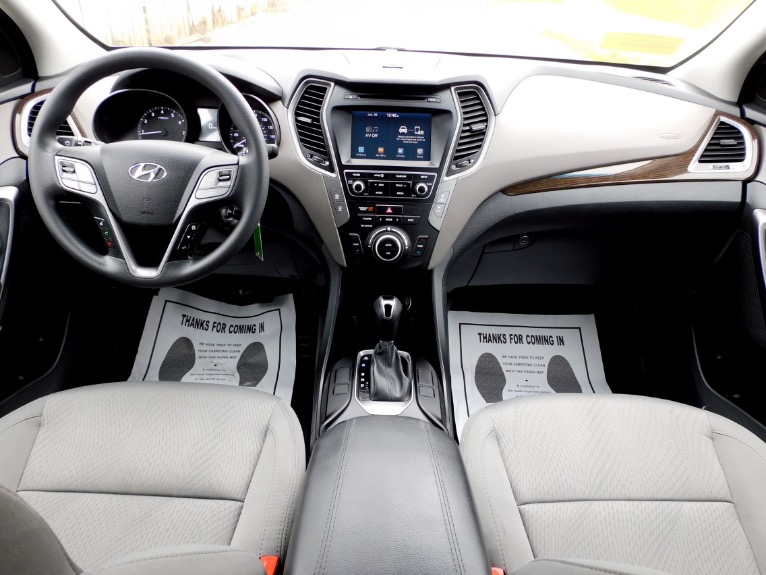 Used 2017 Hyundai Santa Fe Sport 2.4L AWD Used 2017 Hyundai Santa Fe Sport 2.4L AWD for sale at Metro West Motorcars LLC in Shrewsbury MA 9