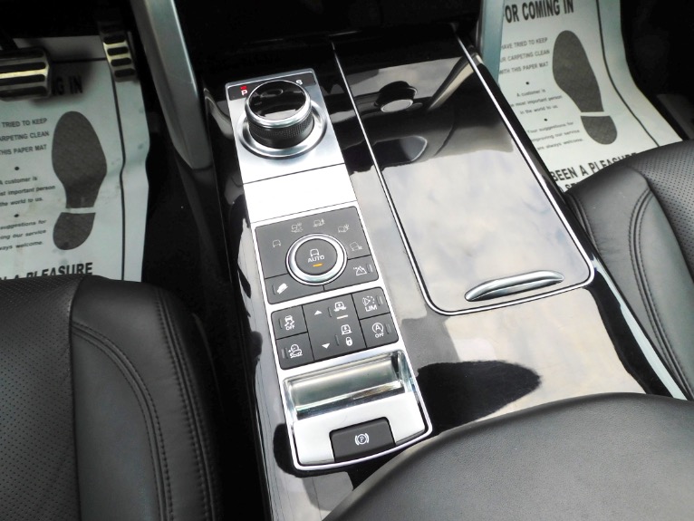 Used 2017 Land Rover Range Rover V8 Supercharged LWB Used 2017 Land Rover Range Rover V8 Supercharged LWB for sale at Metro West Motorcars LLC in Shrewsbury MA 12