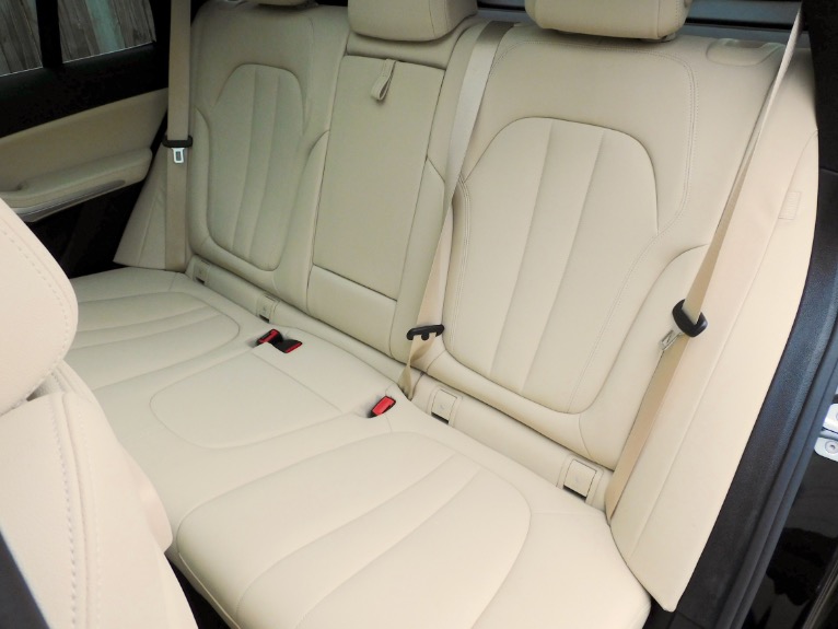 Used 2019 BMW X5 xDrive40i Sports Activity Vehicle Used 2019 BMW X5 xDrive40i Sports Activity Vehicle for sale at Metro West Motorcars LLC in Shrewsbury MA 16