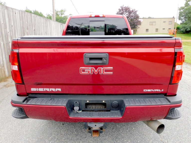 Used 2018 GMC Sierra 3500hd 4WD Crew Cab 153.7' Denali Used 2018 GMC Sierra 3500hd 4WD Crew Cab 153.7' Denali for sale at Metro West Motorcars LLC in Shrewsbury MA 4