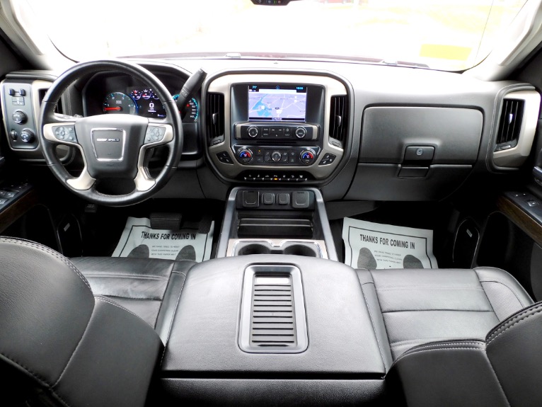 Used 2018 GMC Sierra 3500hd 4WD Crew Cab 153.7' Denali Used 2018 GMC Sierra 3500hd 4WD Crew Cab 153.7' Denali for sale at Metro West Motorcars LLC in Shrewsbury MA 9