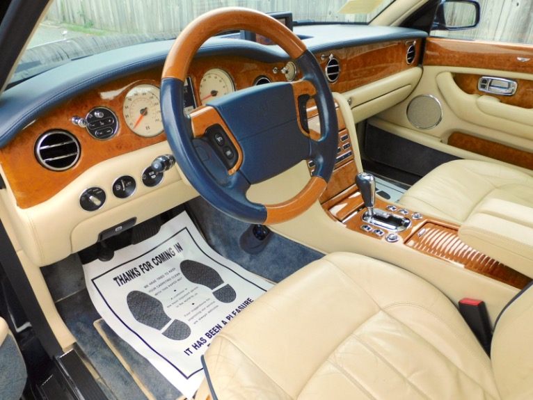 Used 2007 Bentley Arnage R Used 2007 Bentley Arnage R for sale at Metro West Motorcars LLC in Shrewsbury MA 14