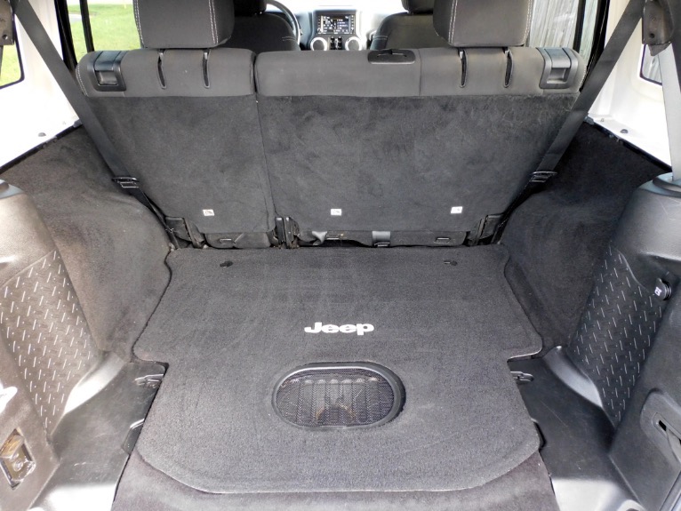 Used 2015 Jeep Wrangler Unlimited Sahara 4WD Used 2015 Jeep Wrangler Unlimited Sahara 4WD for sale at Metro West Motorcars LLC in Shrewsbury MA 21