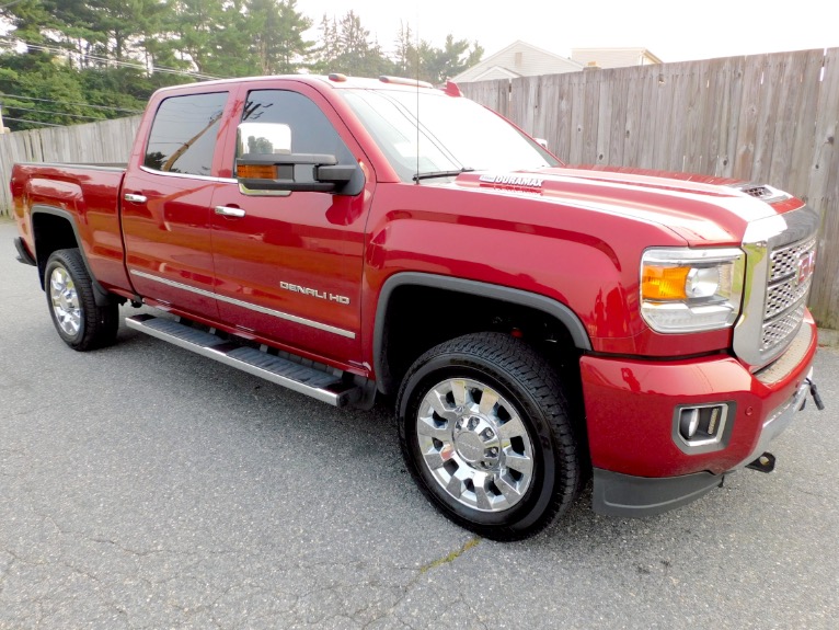 Used 2018 GMC Sierra 2500hd 4WD Crew Cab 153.7' Denali Used 2018 GMC Sierra 2500hd 4WD Crew Cab 153.7' Denali for sale at Metro West Motorcars LLC in Shrewsbury MA 7