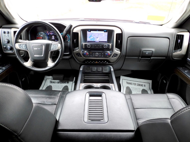 Used 2018 GMC Sierra 2500hd 4WD Crew Cab 153.7' Denali Used 2018 GMC Sierra 2500hd 4WD Crew Cab 153.7' Denali for sale at Metro West Motorcars LLC in Shrewsbury MA 9