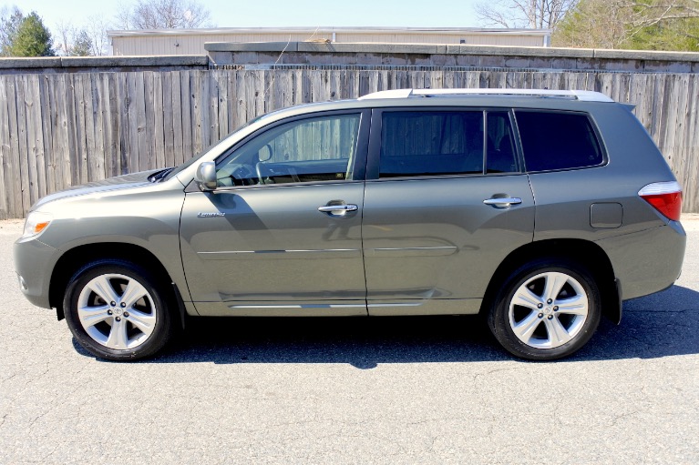 Used 2009 Toyota Highlander Limited V6 AWD Used 2009 Toyota Highlander Limited V6 AWD for sale  at Metro West Motorcars LLC in Shrewsbury MA 2