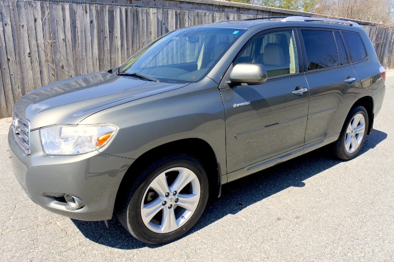 Used 2009 Toyota Highlander Limited V6 AWD Used 2009 Toyota Highlander Limited V6 AWD for sale  at Metro West Motorcars LLC in Shrewsbury MA 1