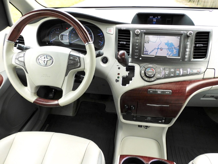 Used 2013 Toyota Sienna Limited AWD Used 2013 Toyota Sienna Limited AWD for sale at Metro West Motorcars LLC in Shrewsbury MA 10