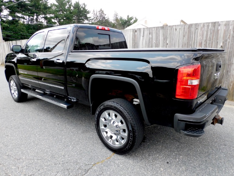 Used 2015 GMC Sierra 2500hd 4WD Crew Cab 153.7' Denali Used 2015 GMC Sierra 2500hd 4WD Crew Cab 153.7' Denali for sale  at Metro West Motorcars LLC in Shrewsbury MA 3