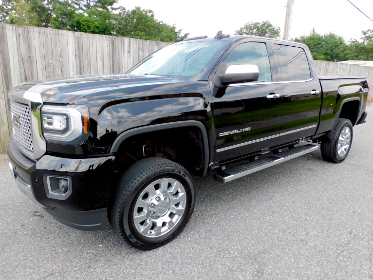 Used 2015 GMC Sierra 2500hd 4WD Crew Cab 153.7' Denali Used 2015 GMC Sierra 2500hd 4WD Crew Cab 153.7' Denali for sale  at Metro West Motorcars LLC in Shrewsbury MA 1