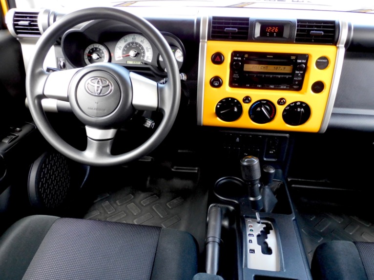Used 2007 Toyota Fj Cruiser 4WD Auto Used 2007 Toyota Fj Cruiser 4WD Auto for sale at Metro West Motorcars LLC in Shrewsbury MA 10