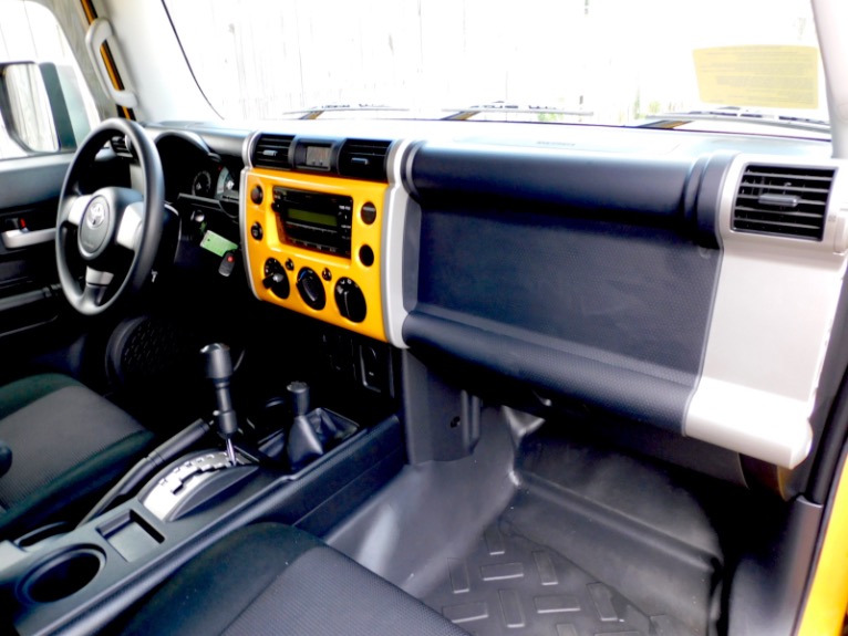 Used 2007 Toyota Fj Cruiser 4WD Auto Used 2007 Toyota Fj Cruiser 4WD Auto for sale at Metro West Motorcars LLC in Shrewsbury MA 19