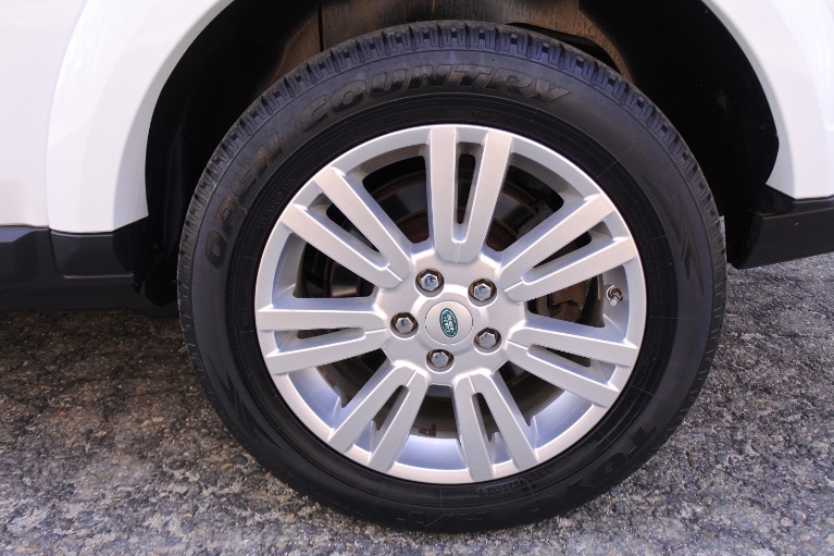 Used 2011 Land Rover Lr4 4WD 4dr V8 HSE Used 2011 Land Rover Lr4 4WD 4dr V8 HSE for sale at Metro West Motorcars LLC in Shrewsbury MA 24