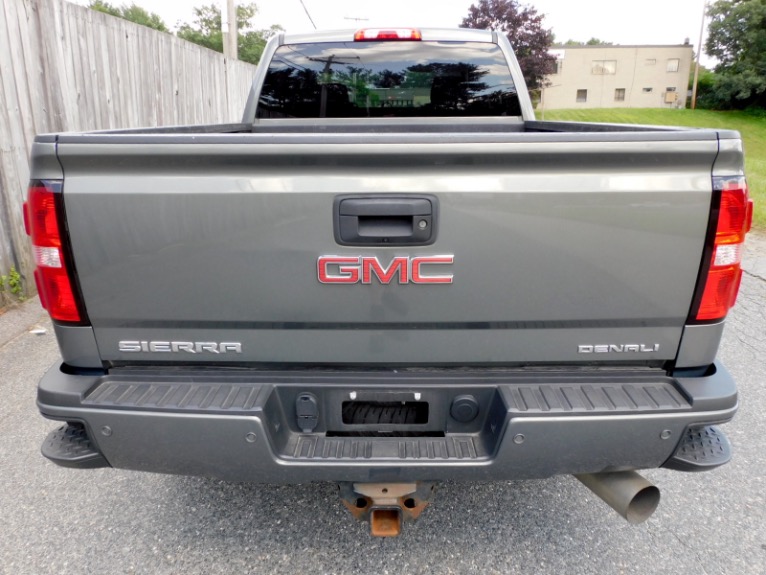 Used 2018 GMC Sierra 2500hd 4WD Crew Cab 153.7' Denali Used 2018 GMC Sierra 2500hd 4WD Crew Cab 153.7' Denali for sale  at Metro West Motorcars LLC in Shrewsbury MA 4