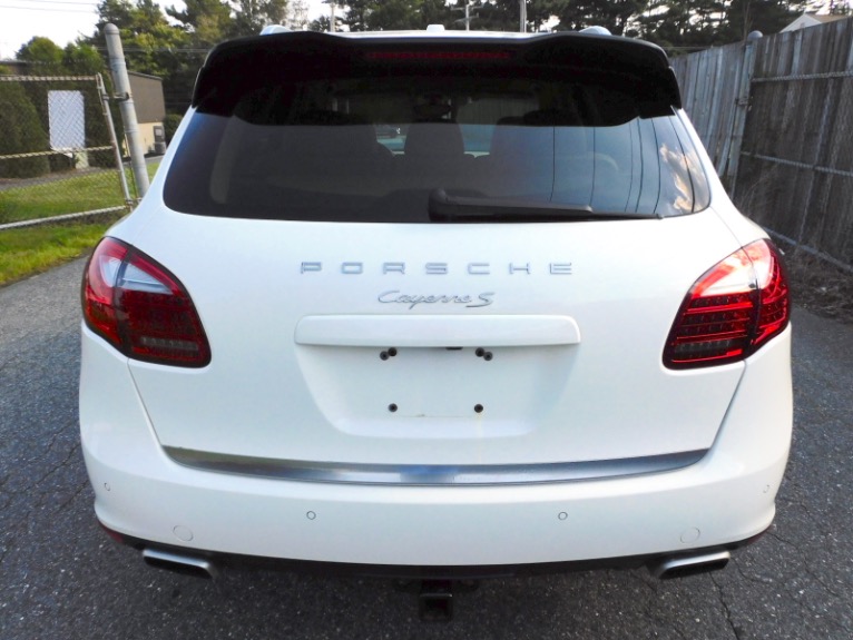 Used 2011 Porsche Cayenne S AWD Used 2011 Porsche Cayenne S AWD for sale  at Metro West Motorcars LLC in Shrewsbury MA 4