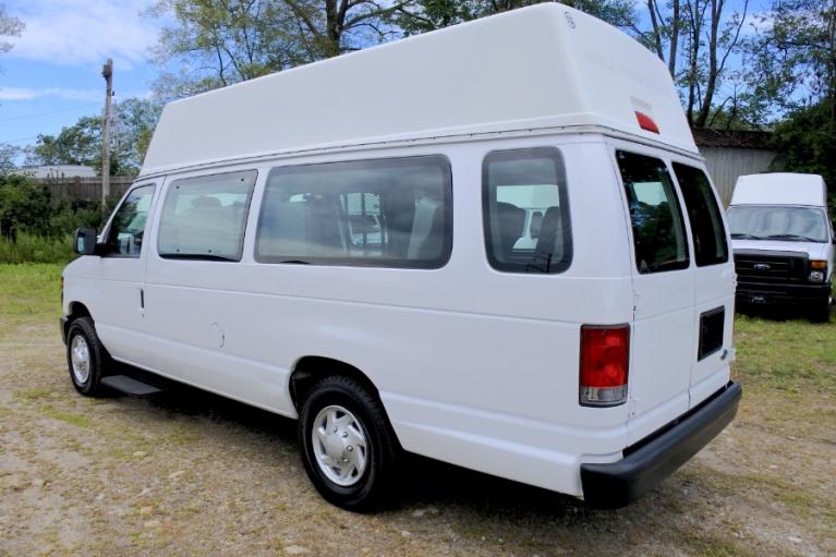 Used 2014 Ford Econoline E-250 Wheelchair Van Used 2014 Ford Econoline E-250 Wheelchair Van for sale  at Metro West Motorcars LLC in Shrewsbury MA 3