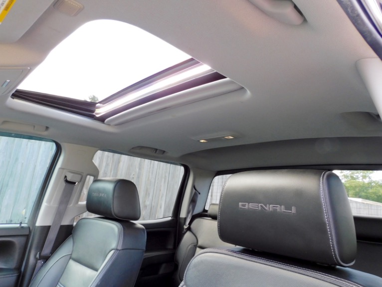 Used 2016 GMC Sierra 2500hd 4WD Crew Cab 153.7' Denali Used 2016 GMC Sierra 2500hd 4WD Crew Cab 153.7' Denali for sale at Metro West Motorcars LLC in Shrewsbury MA 22
