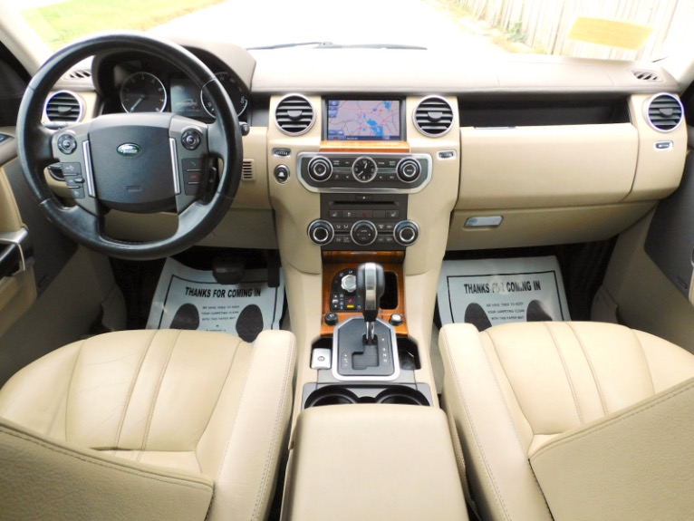 Used 2011 Land Rover Lr4 HSE Used 2011 Land Rover Lr4 HSE for sale at Metro West Motorcars LLC in Shrewsbury MA 9