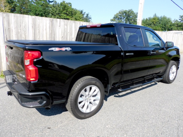 Used 2021 Chevrolet Silverado 1500 4WD Crew Cab 147' Custom Used 2021 Chevrolet Silverado 1500 4WD Crew Cab 147' Custom for sale  at Metro West Motorcars LLC in Shrewsbury MA 7