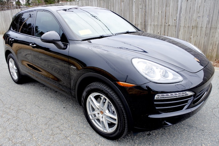 Used 2014 Porsche Cayenne Diesel AWD Used 2014 Porsche Cayenne Diesel AWD for sale at Metro West Motorcars LLC in Shrewsbury MA 7