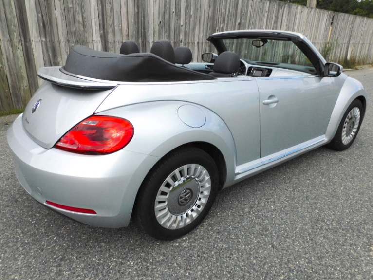 Used 2016 Volkswagen Beetle Convertible 1.8T S PZEV Used 2016 Volkswagen Beetle Convertible 1.8T S PZEV for sale at Metro West Motorcars LLC in Shrewsbury MA 9