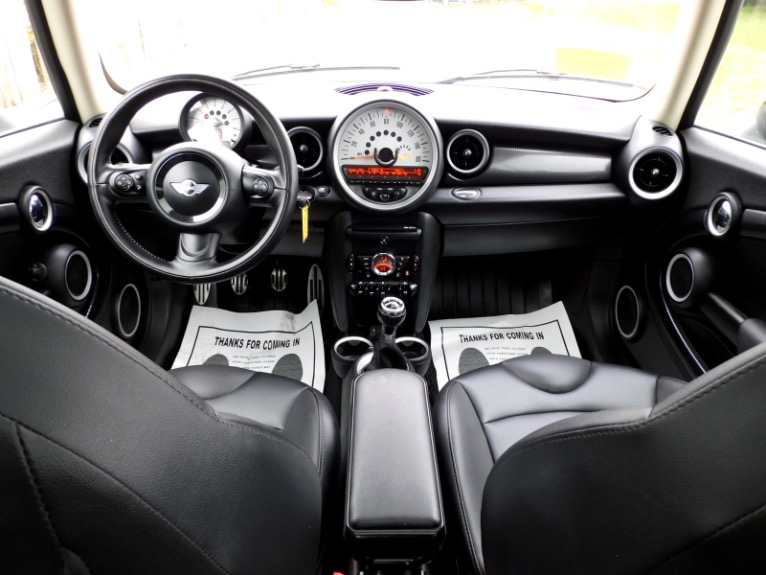 Used 2013 Mini Cooper Hardtop S Used 2013 Mini Cooper Hardtop S for sale  at Metro West Motorcars LLC in Shrewsbury MA 9