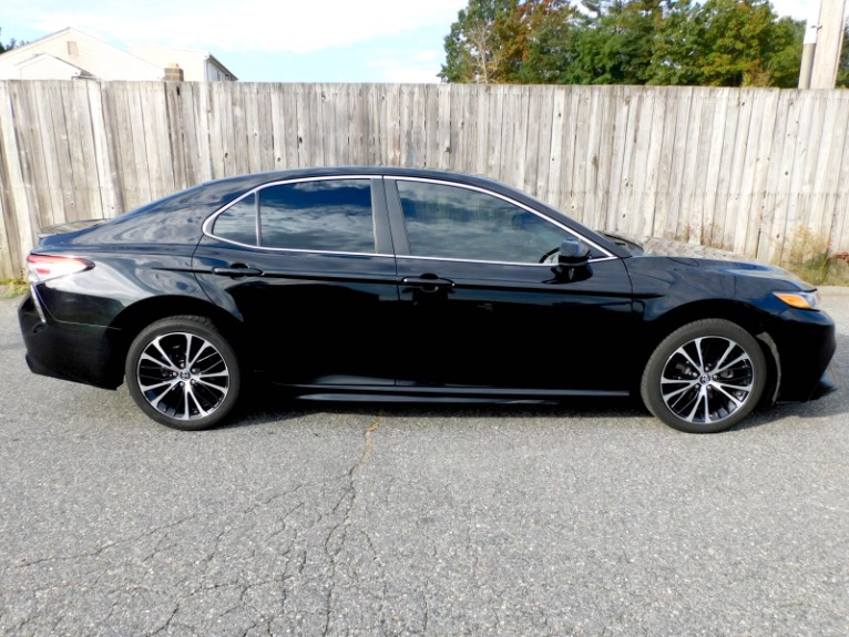 Used 2018 Toyota Camry SE Auto Used 2018 Toyota Camry SE Auto for sale  at Metro West Motorcars LLC in Shrewsbury MA 6