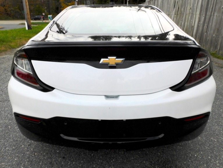 Used 2018 Chevrolet Volt Premier Used 2018 Chevrolet Volt Premier for sale  at Metro West Motorcars LLC in Shrewsbury MA 4