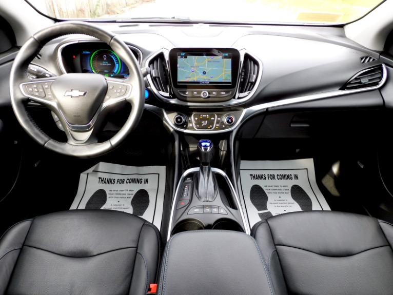 Used 2018 Chevrolet Volt Premier Used 2018 Chevrolet Volt Premier for sale at Metro West Motorcars LLC in Shrewsbury MA 9